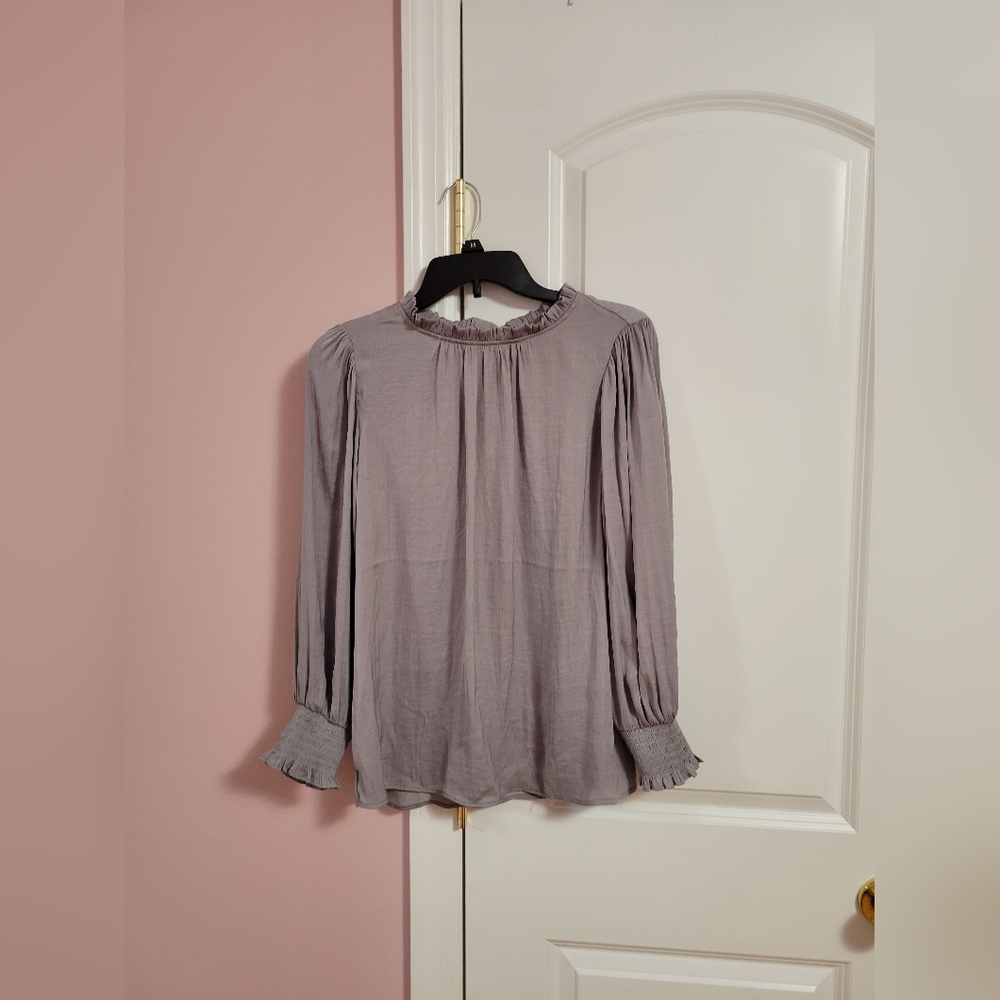 NWT Womens Maison D'Amélie Paris Gray Long Sleeve Blouse-M- Boho, Dressy, Pirate